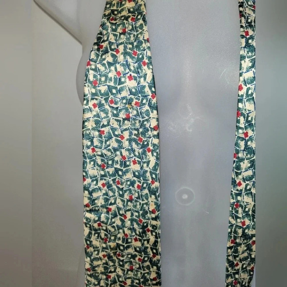 Vintage Pierre  Cardin Knot Shop 100% Silk Green Yellow Red White - Picture 2 of 7